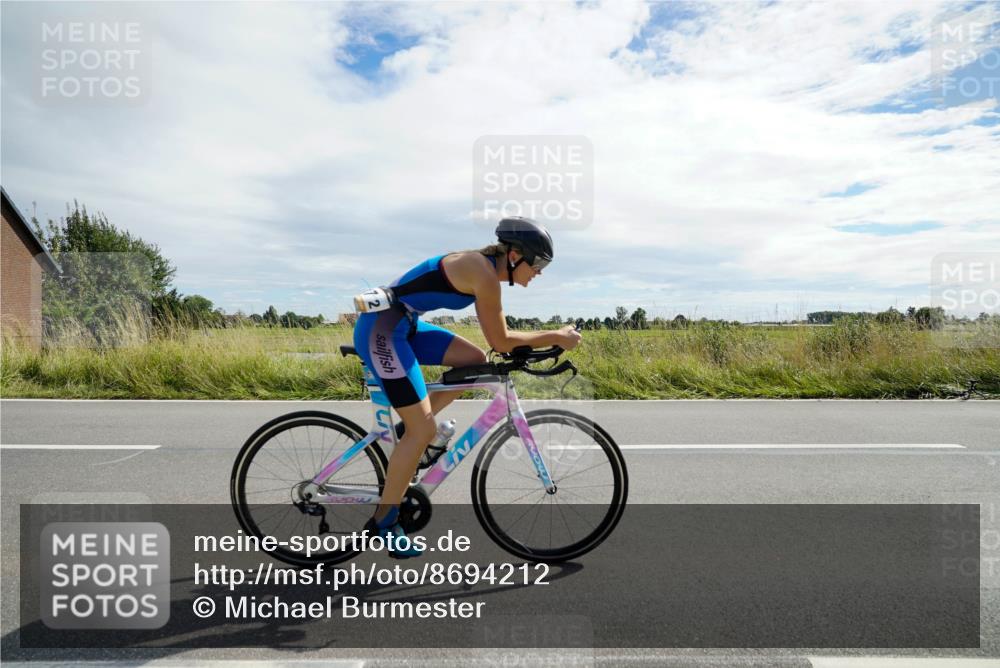 31.08.2025 - Elbe Triathlon Hamburg Michael Burmester http://msf.ph/oto/8694212 31.08.2025 14:45:51 Radfahren 137 meine-sportfotos.de