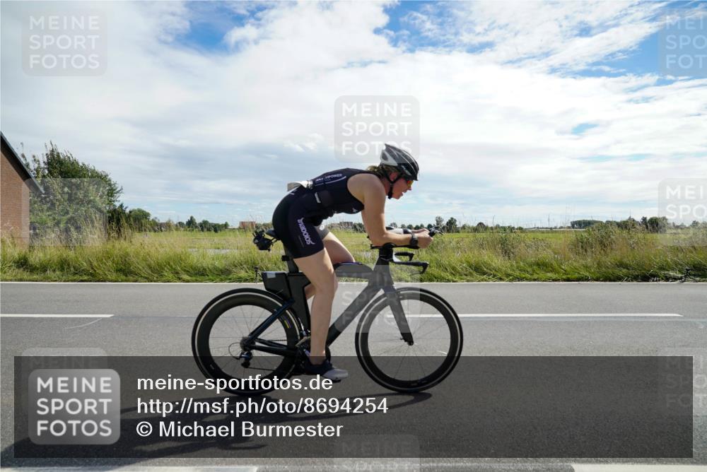 31.08.2025 - Elbe Triathlon Hamburg Michael Burmester http://msf.ph/oto/8694254 31.08.2025 14:48:33 Radfahren 123, 161 meine-sportfotos.de
