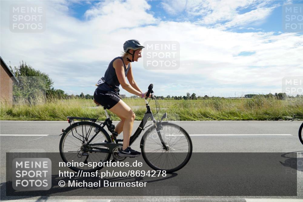 31.08.2025 - Elbe Triathlon Hamburg Michael Burmester http://msf.ph/oto/8694278 31.08.2025 14:50:07 Radfahren 134, 156 meine-sportfotos.de