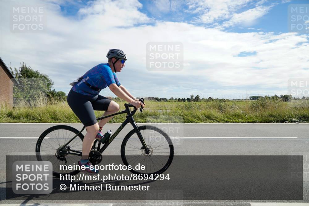 31.08.2025 - Elbe Triathlon Hamburg Michael Burmester http://msf.ph/oto/8694294 31.08.2025 14:51:10 Radfahren 149 meine-sportfotos.de