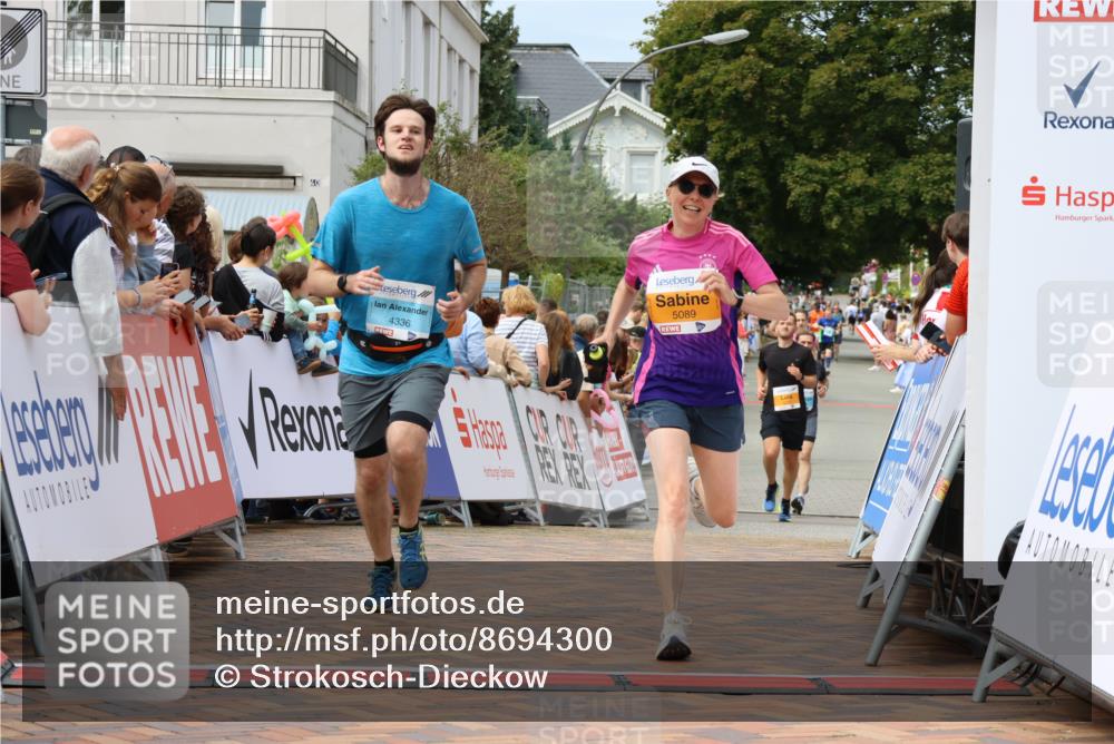 31.08.2025 - 21. Blankeneser Heldenlauf Strokosch-Dieckow http://msf.ph/oto/8694300 31.08.2025 12:35:45 Ziel 5089, 4336 meine-sportfotos.de