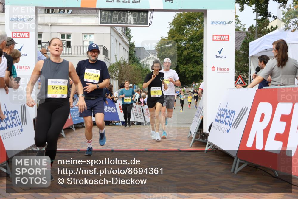 31.08.2025 - 21. Blankeneser Heldenlauf Strokosch-Dieckow http://msf.ph/oto/8694361 31.08.2025 10:26:46 Ziel 2022, 2057, 2013, 2749, 2648, 2607, 2646, 2487, 2354, 2296, 2478 meine-sportfotos.de