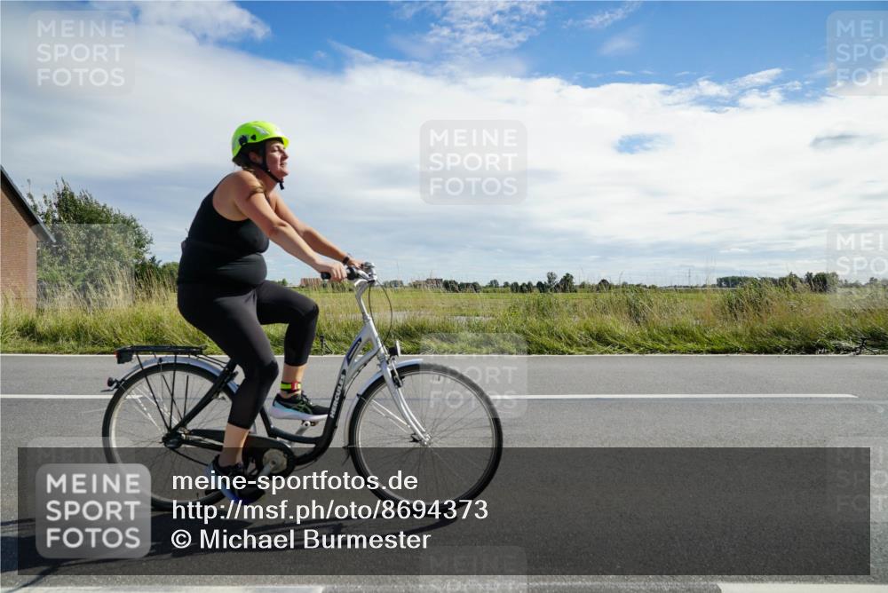 31.08.2025 - Elbe Triathlon Hamburg Michael Burmester http://msf.ph/oto/8694373 31.08.2025 14:56:24 Radfahren 126 meine-sportfotos.de