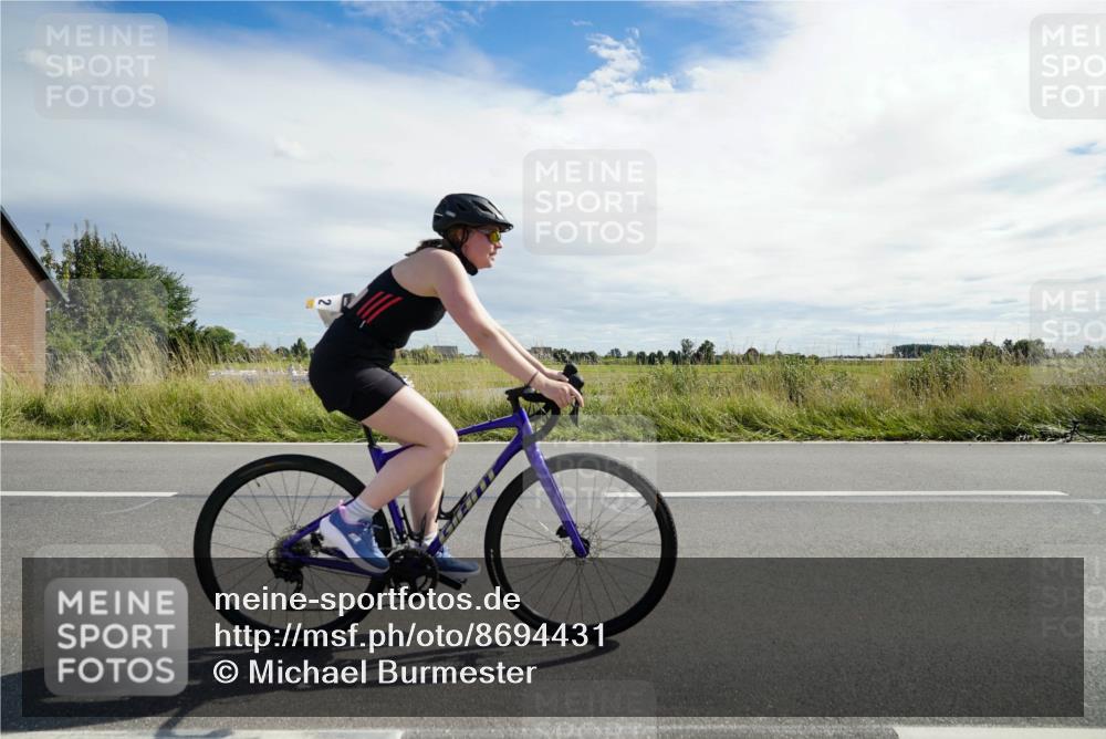 31.08.2025 - Elbe Triathlon Hamburg Michael Burmester http://msf.ph/oto/8694431 31.08.2025 15:01:49 Radfahren 151 meine-sportfotos.de