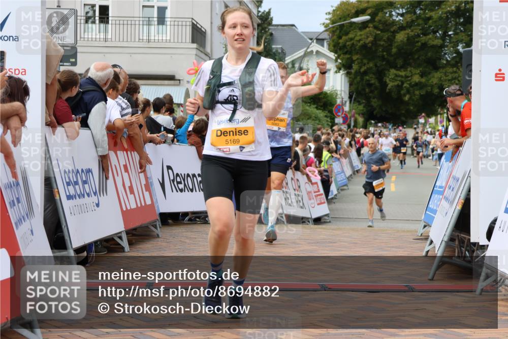 31.08.2025 - 21. Blankeneser Heldenlauf Strokosch-Dieckow http://msf.ph/oto/8694882 31.08.2025 12:34:48 Ziel 5083, 5169 meine-sportfotos.de