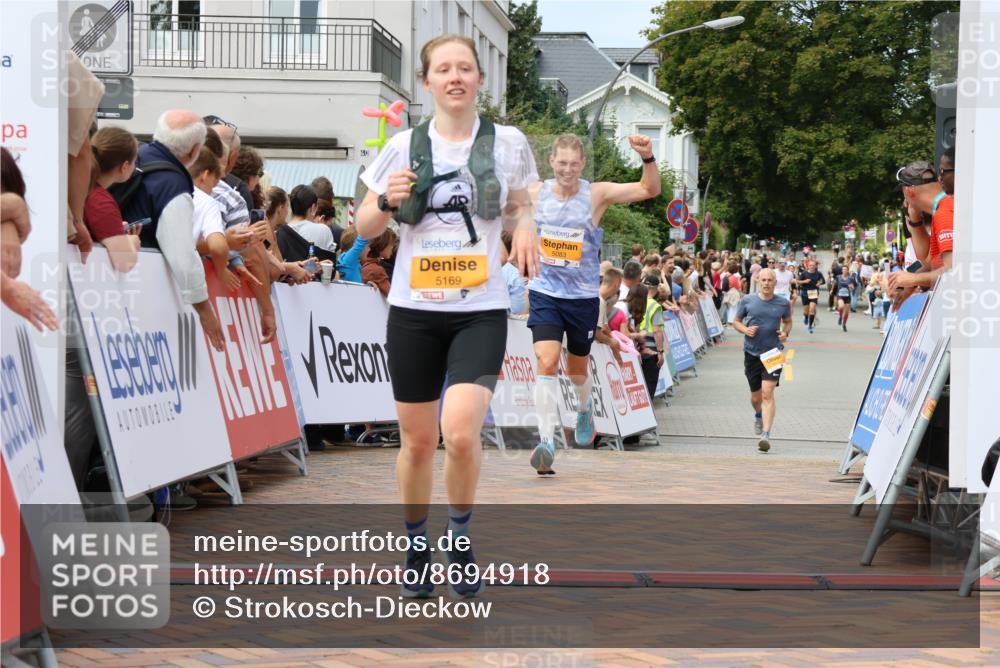 31.08.2025 - 21. Blankeneser Heldenlauf Strokosch-Dieckow http://msf.ph/oto/8694918 31.08.2025 12:34:47 Ziel 5083, 5169 meine-sportfotos.de
