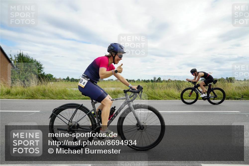 31.08.2025 - Elbe Triathlon Hamburg Michael Burmester http://msf.ph/oto/8694934 31.08.2025 16:02:39 Radfahren  meine-sportfotos.de