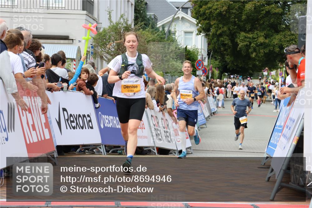 31.08.2025 - 21. Blankeneser Heldenlauf Strokosch-Dieckow http://msf.ph/oto/8694946 31.08.2025 12:34:46 Ziel 5083, 5169 meine-sportfotos.de