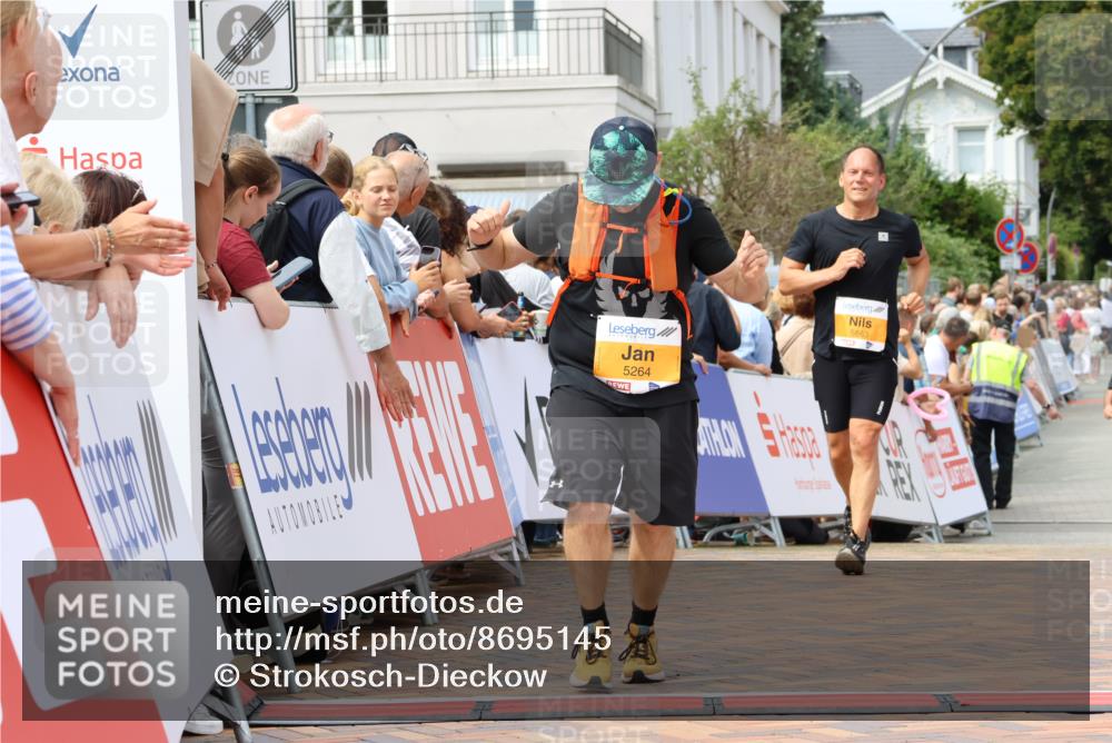 31.08.2025 - 21. Blankeneser Heldenlauf Strokosch-Dieckow http://msf.ph/oto/8695145 31.08.2025 12:34:15 Ziel 5264, 5563 meine-sportfotos.de