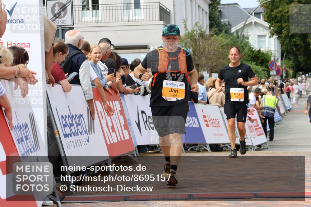 31.08.2025 - 21. Blankeneser Heldenlauf Strokosch-Dieckow http://msf.ph/oto/8695157 31.08.2025 12:34:15 Ziel 5264, 5563 meine-sportfotos.de