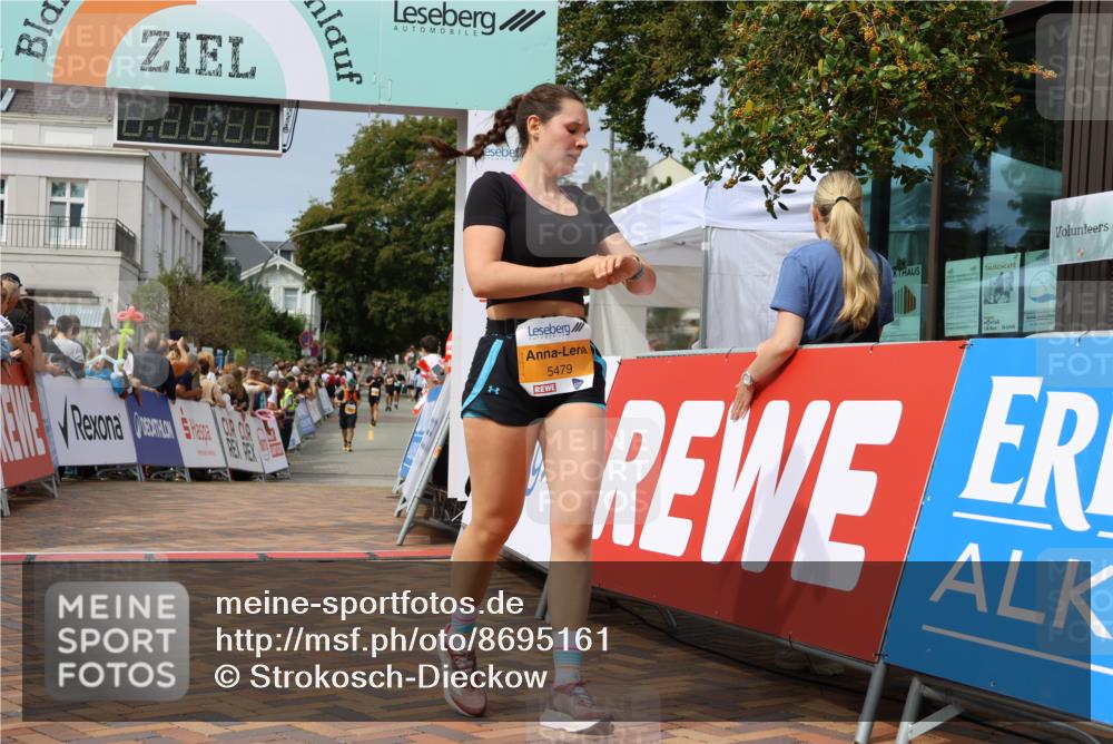 31.08.2025 - 21. Blankeneser Heldenlauf Strokosch-Dieckow http://msf.ph/oto/8695161 31.08.2025 12:34:04 Ziel 5369, 5479 meine-sportfotos.de
