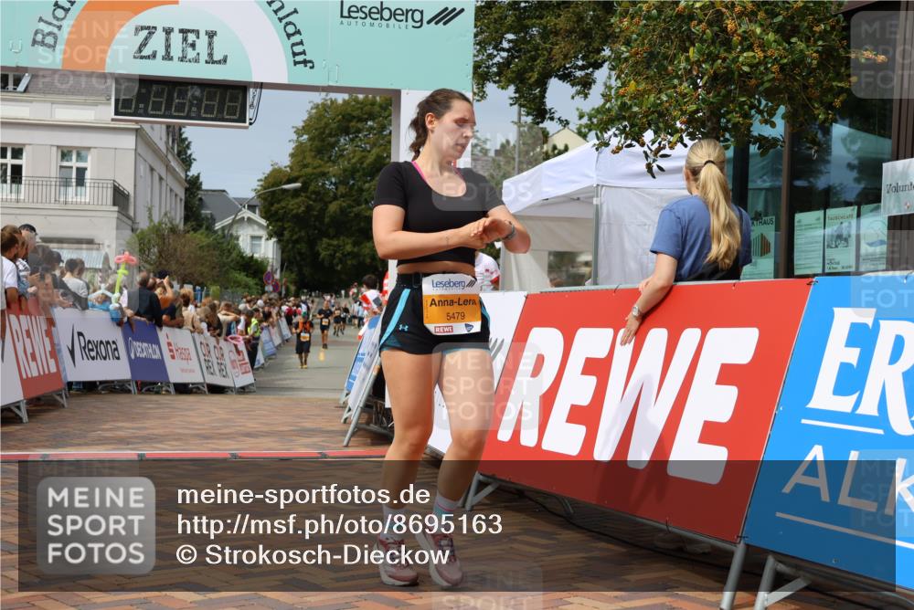 31.08.2025 - 21. Blankeneser Heldenlauf Strokosch-Dieckow http://msf.ph/oto/8695163 31.08.2025 12:34:04 Ziel 5369, 5479 meine-sportfotos.de
