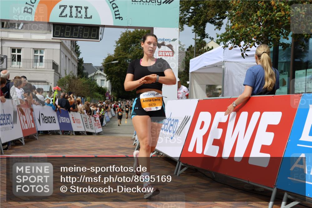 31.08.2025 - 21. Blankeneser Heldenlauf Strokosch-Dieckow http://msf.ph/oto/8695169 31.08.2025 12:34:04 Ziel 5369, 5479 meine-sportfotos.de