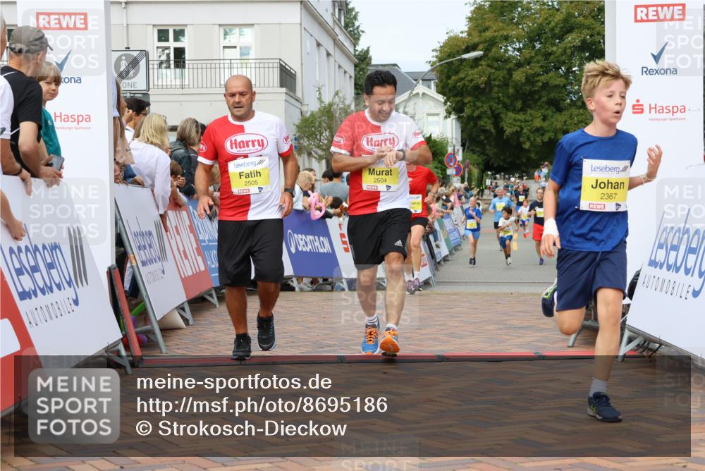 31.08.2025 - 21. Blankeneser Heldenlauf Strokosch-Dieckow http://msf.ph/oto/8695186 31.08.2025 10:25:27 Ziel 2541, 2636, 2363, 2367, 2505, 2504 meine-sportfotos.de