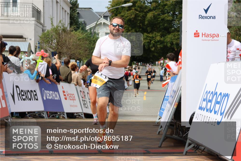 31.08.2025 - 21. Blankeneser Heldenlauf Strokosch-Dieckow http://msf.ph/oto/8695187 31.08.2025 12:34:01 Ziel 5184, 5369, 5479 meine-sportfotos.de