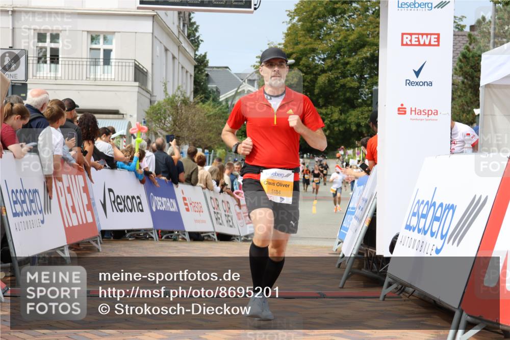 31.08.2025 - 21. Blankeneser Heldenlauf Strokosch-Dieckow http://msf.ph/oto/8695201 31.08.2025 12:33:53 Ziel 5184 meine-sportfotos.de