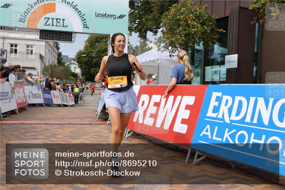 31.08.2025 - 21. Blankeneser Heldenlauf Strokosch-Dieckow http://msf.ph/oto/8695210 31.08.2025 12:33:42 Ziel 5772, 5273 meine-sportfotos.de