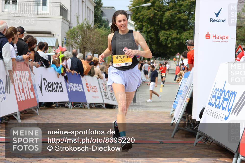 31.08.2025 - 21. Blankeneser Heldenlauf Strokosch-Dieckow http://msf.ph/oto/8695220 31.08.2025 12:33:41 Ziel 5772, 5273 meine-sportfotos.de