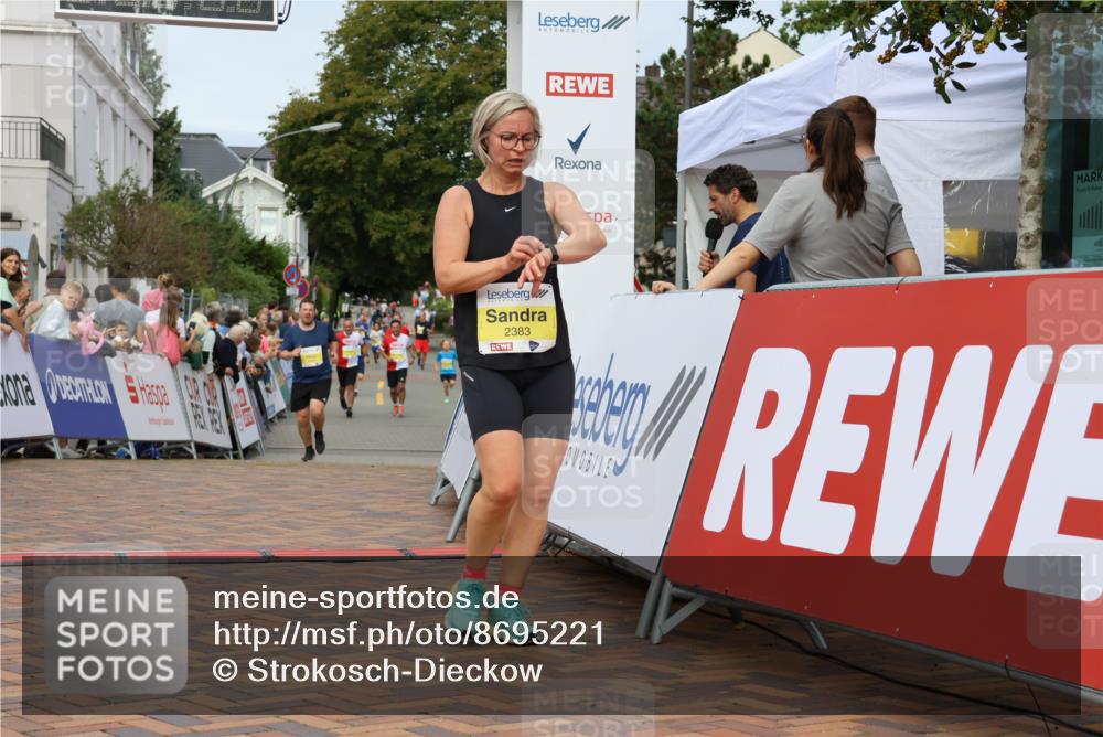 31.08.2025 - 21. Blankeneser Heldenlauf Strokosch-Dieckow http://msf.ph/oto/8695221 31.08.2025 10:25:17 Ziel 2641, 2357, 2636, 2053, 2359, 2661, 2383 meine-sportfotos.de