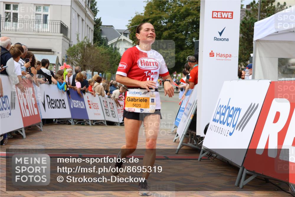 31.08.2025 - 21. Blankeneser Heldenlauf Strokosch-Dieckow http://msf.ph/oto/8695319 31.08.2025 12:32:44 Ziel 5347, 5620 meine-sportfotos.de