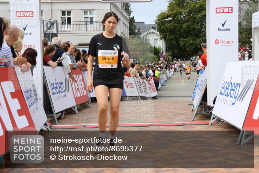 31.08.2025 - 21. Blankeneser Heldenlauf Strokosch-Dieckow http://msf.ph/oto/8695377 31.08.2025 12:32:04 Ziel 5685 meine-sportfotos.de