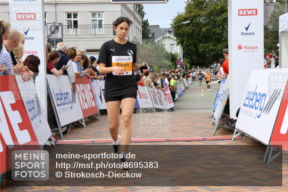 31.08.2025 - 21. Blankeneser Heldenlauf Strokosch-Dieckow http://msf.ph/oto/8695383 31.08.2025 12:32:04 Ziel 5685 meine-sportfotos.de
