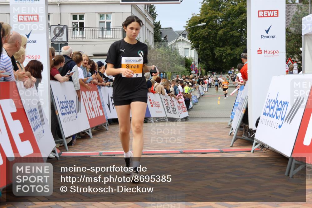 31.08.2025 - 21. Blankeneser Heldenlauf Strokosch-Dieckow http://msf.ph/oto/8695385 31.08.2025 12:32:04 Ziel 5685 meine-sportfotos.de