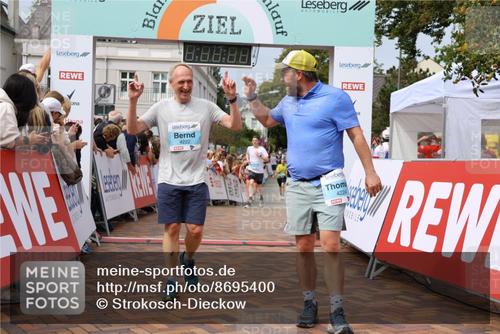 31.08.2025 - 21. Blankeneser Heldenlauf Strokosch-Dieckow http://msf.ph/oto/8695400 31.08.2025 12:26:45 Ziel 5787, 5135, 4224, 4223, 4222, 4391 meine-sportfotos.de