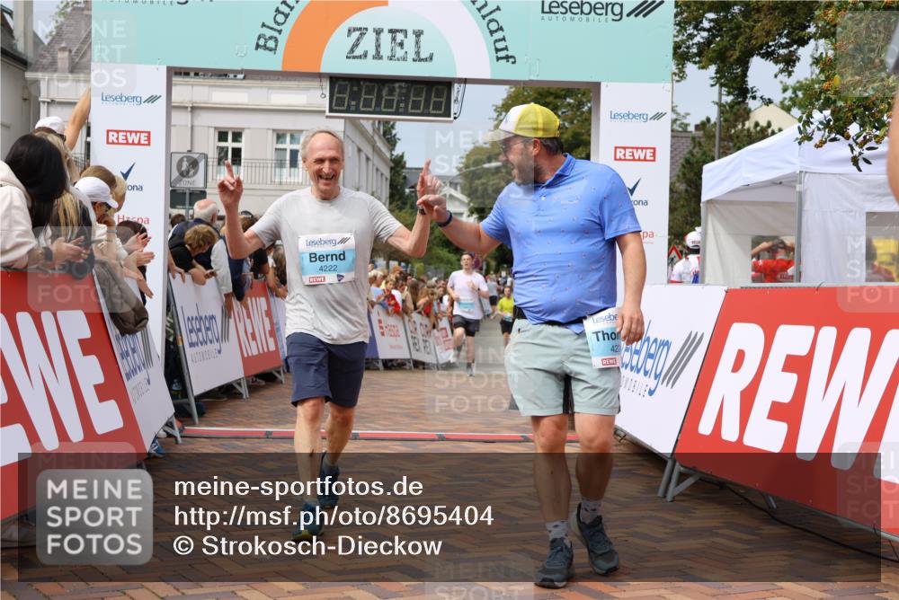 31.08.2025 - 21. Blankeneser Heldenlauf Strokosch-Dieckow http://msf.ph/oto/8695404 31.08.2025 12:26:45 Ziel 5787, 5135, 4224, 4223, 4222, 4391 meine-sportfotos.de