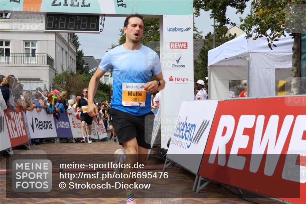 31.08.2025 - 21. Blankeneser Heldenlauf Strokosch-Dieckow http://msf.ph/oto/8695476 31.08.2025 12:26:15 Ziel 5193, 5788, 5281, 4214, 4355, 4310 meine-sportfotos.de