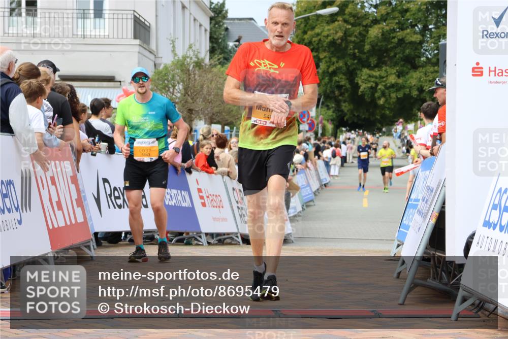 31.08.2025 - 21. Blankeneser Heldenlauf Strokosch-Dieckow http://msf.ph/oto/8695479 31.08.2025 12:31:29 Ziel 5843, 5427 meine-sportfotos.de