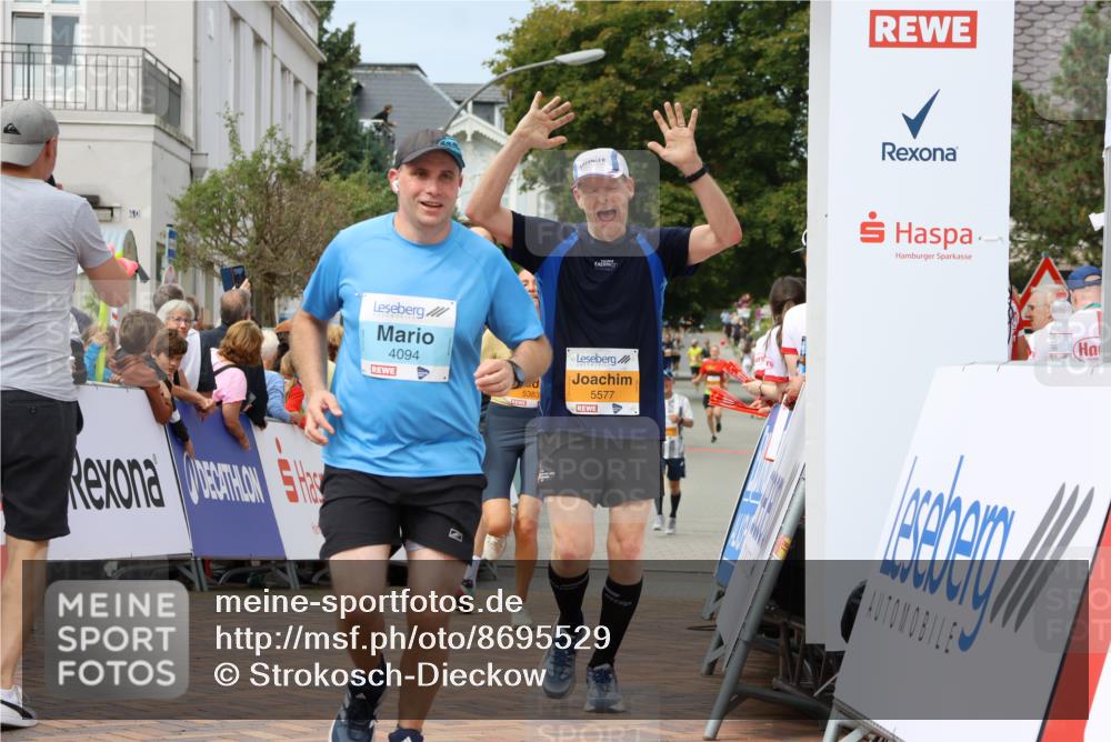 31.08.2025 - 21. Blankeneser Heldenlauf Strokosch-Dieckow http://msf.ph/oto/8695529 31.08.2025 12:31:12 Ziel 5383, 5382, 5330, 5577, 5269, 4094 meine-sportfotos.de