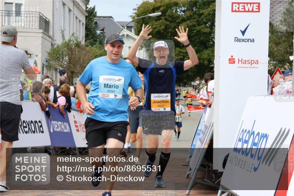31.08.2025 - 21. Blankeneser Heldenlauf Strokosch-Dieckow http://msf.ph/oto/8695531 31.08.2025 12:31:12 Ziel 5383, 5382, 5330, 5577, 5269, 4094 meine-sportfotos.de