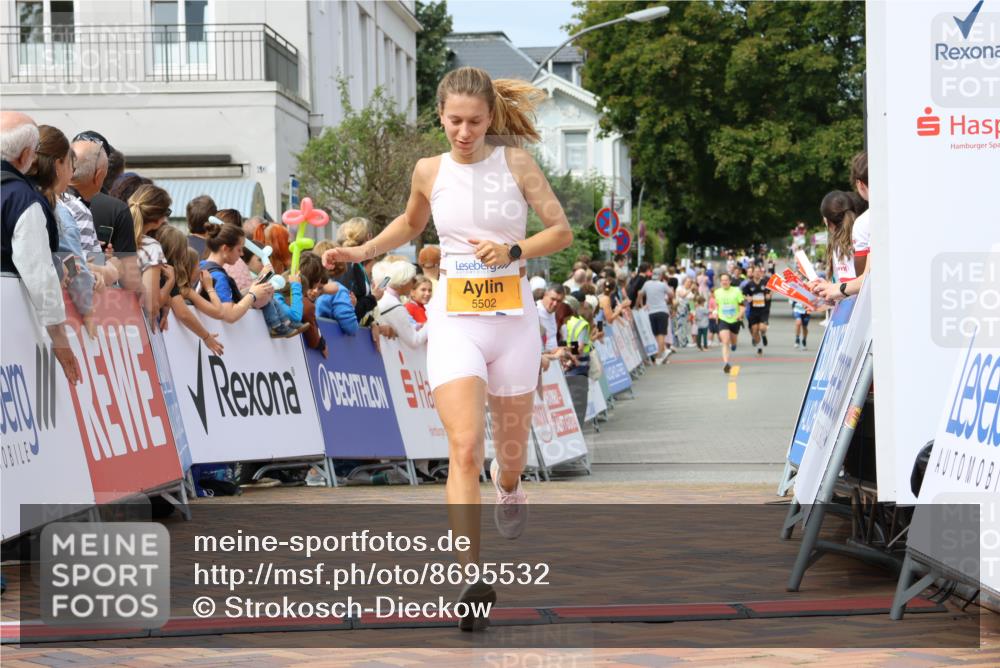 31.08.2025 - 21. Blankeneser Heldenlauf Strokosch-Dieckow http://msf.ph/oto/8695532 31.08.2025 12:25:55 Ziel 5502, 4331 meine-sportfotos.de