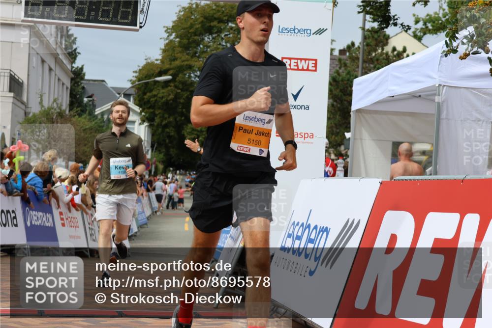 31.08.2025 - 21. Blankeneser Heldenlauf Strokosch-Dieckow http://msf.ph/oto/8695578 31.08.2025 12:25:46 Ziel 5150, 5235, 5058, 4158, 4331 meine-sportfotos.de