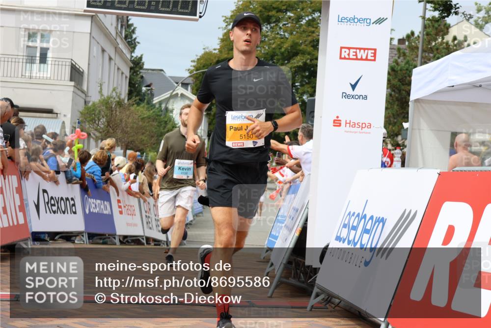 31.08.2025 - 21. Blankeneser Heldenlauf Strokosch-Dieckow http://msf.ph/oto/8695586 31.08.2025 12:25:46 Ziel 5150, 5235, 5058, 4158, 4331 meine-sportfotos.de