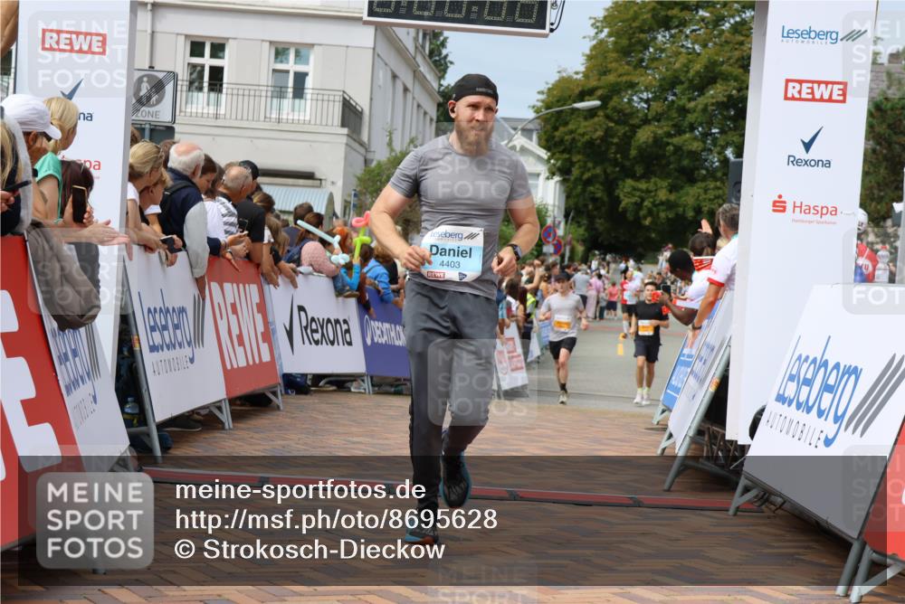 31.08.2025 - 21. Blankeneser Heldenlauf Strokosch-Dieckow http://msf.ph/oto/8695628 31.08.2025 12:25:34 Ziel 5251, 4403 meine-sportfotos.de