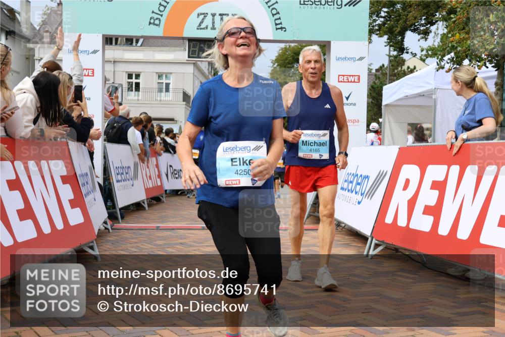 31.08.2025 - 21. Blankeneser Heldenlauf Strokosch-Dieckow http://msf.ph/oto/8695741 31.08.2025 12:29:57 Ziel 5081, 5800, 5799, 5776, 4229, 4250, 4165 meine-sportfotos.de