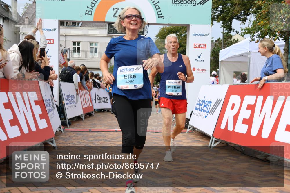 31.08.2025 - 21. Blankeneser Heldenlauf Strokosch-Dieckow http://msf.ph/oto/8695747 31.08.2025 12:29:57 Ziel 5081, 5800, 5799, 5776, 4229, 4250, 4165 meine-sportfotos.de