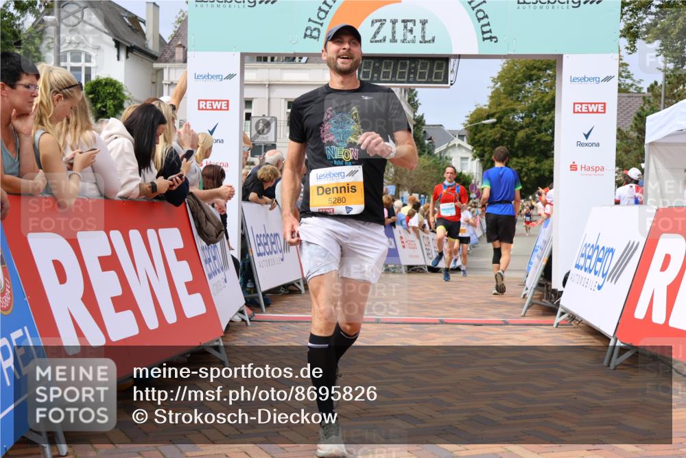 31.08.2025 - 21. Blankeneser Heldenlauf Strokosch-Dieckow http://msf.ph/oto/8695826 31.08.2025 12:29:40 Ziel 5585, 5280, 5786, 4015 meine-sportfotos.de