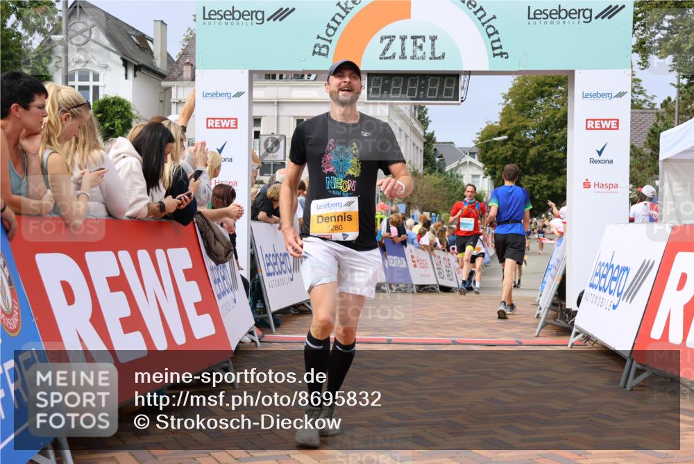 31.08.2025 - 21. Blankeneser Heldenlauf Strokosch-Dieckow http://msf.ph/oto/8695832 31.08.2025 12:29:40 Ziel 5585, 5280, 5786, 4015 meine-sportfotos.de