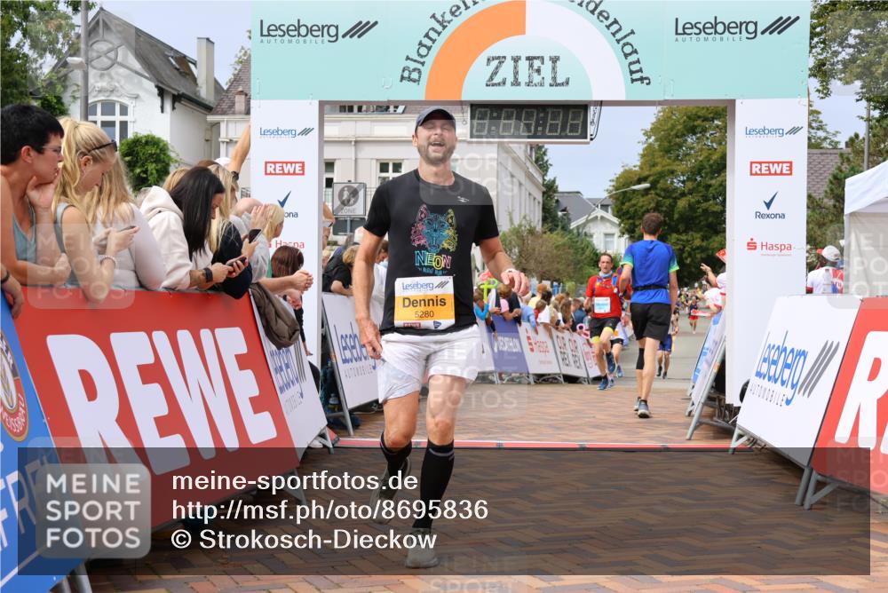 31.08.2025 - 21. Blankeneser Heldenlauf Strokosch-Dieckow http://msf.ph/oto/8695836 31.08.2025 12:29:40 Ziel 5585, 5280, 5786, 4015 meine-sportfotos.de