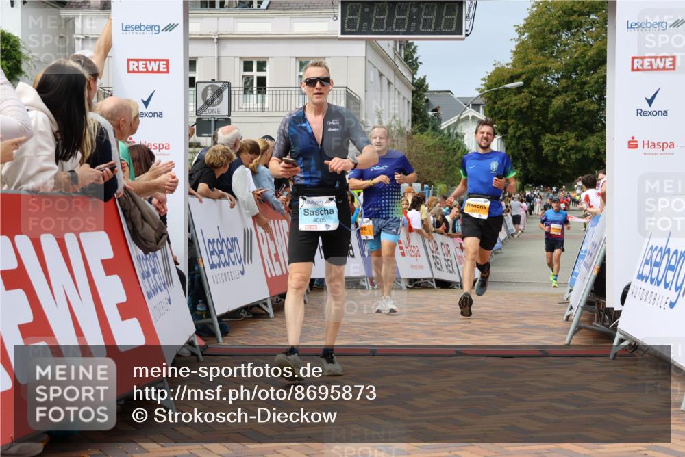 31.08.2025 - 21. Blankeneser Heldenlauf Strokosch-Dieckow http://msf.ph/oto/8695873 31.08.2025 12:29:28 Ziel 5149, 5671, 5774, 5582, 5255, 4005 meine-sportfotos.de
