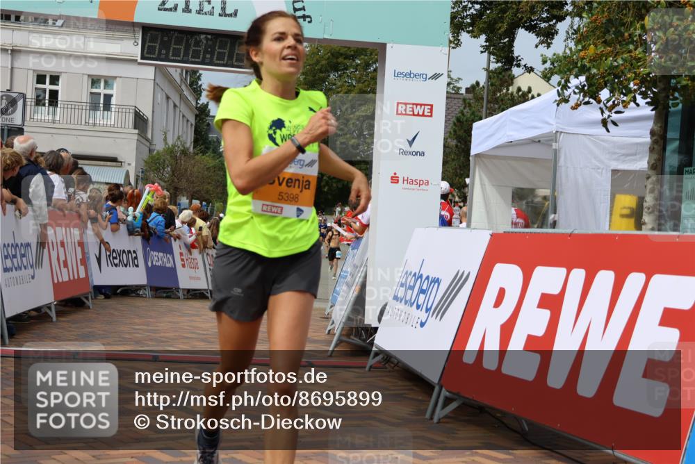 31.08.2025 - 21. Blankeneser Heldenlauf Strokosch-Dieckow http://msf.ph/oto/8695899 31.08.2025 12:24:19 Ziel 5398, 5773 meine-sportfotos.de