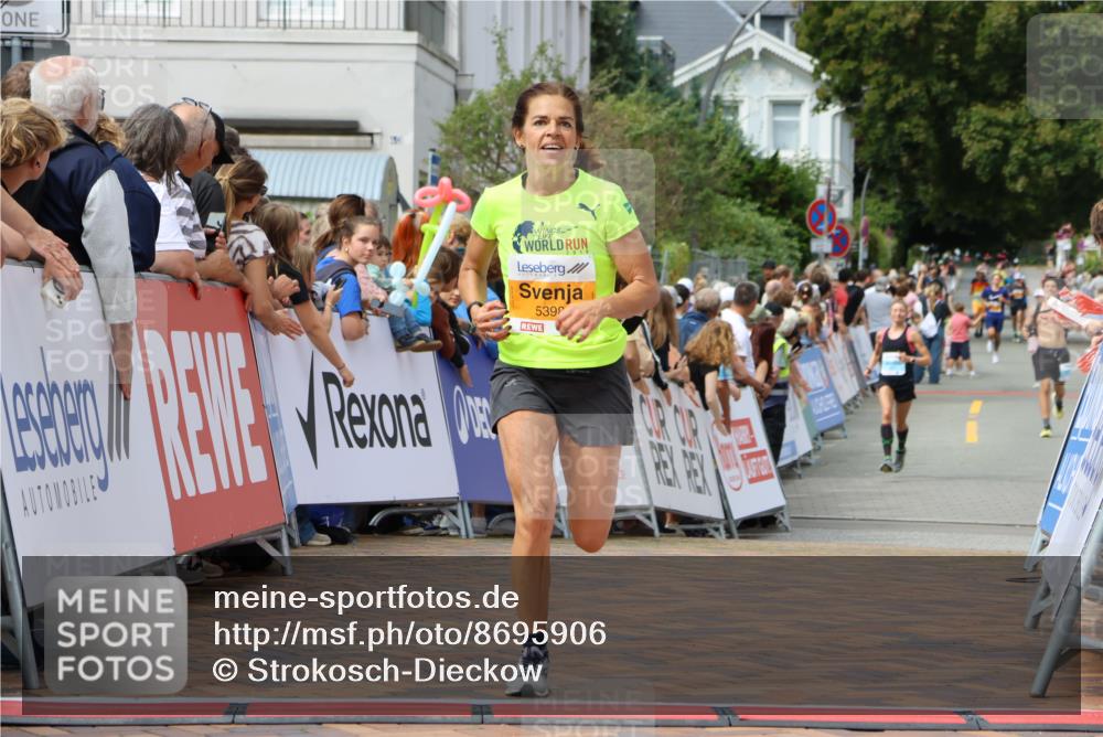 31.08.2025 - 21. Blankeneser Heldenlauf Strokosch-Dieckow http://msf.ph/oto/8695906 31.08.2025 12:24:17 Ziel 5398, 5773 meine-sportfotos.de