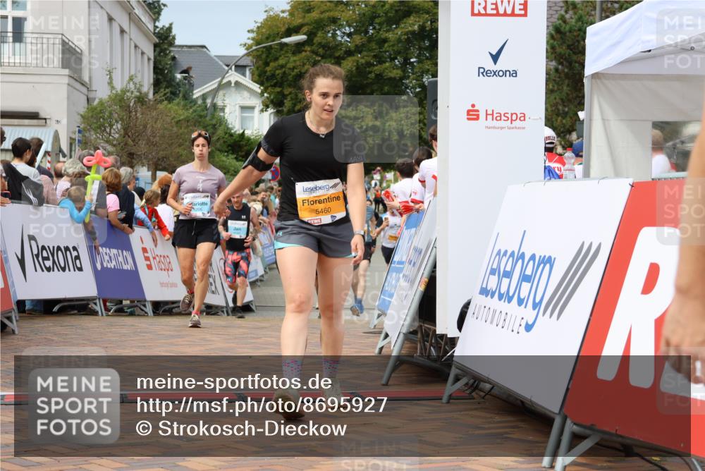 31.08.2025 - 21. Blankeneser Heldenlauf Strokosch-Dieckow http://msf.ph/oto/8695927 31.08.2025 12:29:14 Ziel 5238, 5460, 5633, 5632, 5478, 4106, 4206, 4182 meine-sportfotos.de