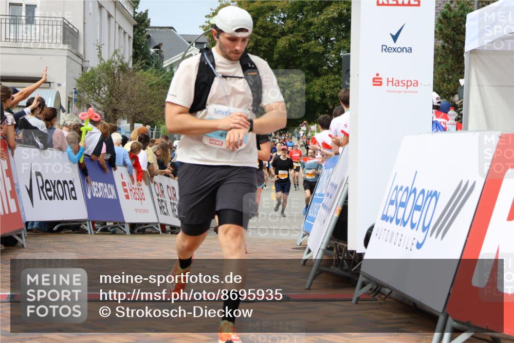 31.08.2025 - 21. Blankeneser Heldenlauf Strokosch-Dieckow http://msf.ph/oto/8695935 31.08.2025 12:29:12 Ziel 5238, 5460, 4106, 4206 meine-sportfotos.de