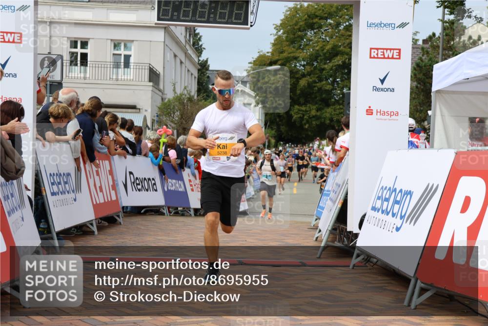 31.08.2025 - 21. Blankeneser Heldenlauf Strokosch-Dieckow http://msf.ph/oto/8695955 31.08.2025 12:29:06 Ziel 5238, 4106 meine-sportfotos.de