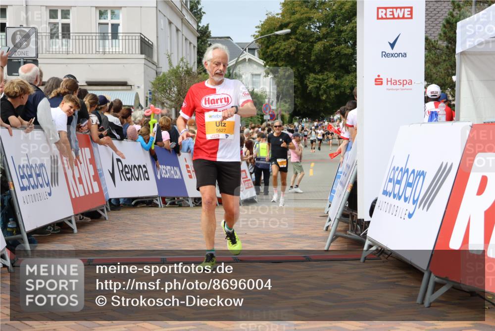 31.08.2025 - 21. Blankeneser Heldenlauf Strokosch-Dieckow http://msf.ph/oto/8696004 31.08.2025 12:28:52 Ziel 5389, 5509, 5794, 5189, 5658, 5627, 5560 meine-sportfotos.de