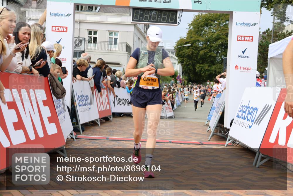 31.08.2025 - 21. Blankeneser Heldenlauf Strokosch-Dieckow http://msf.ph/oto/8696104 31.08.2025 12:28:31 Ziel 5320, 5540, 5813, 4220, 4424 meine-sportfotos.de